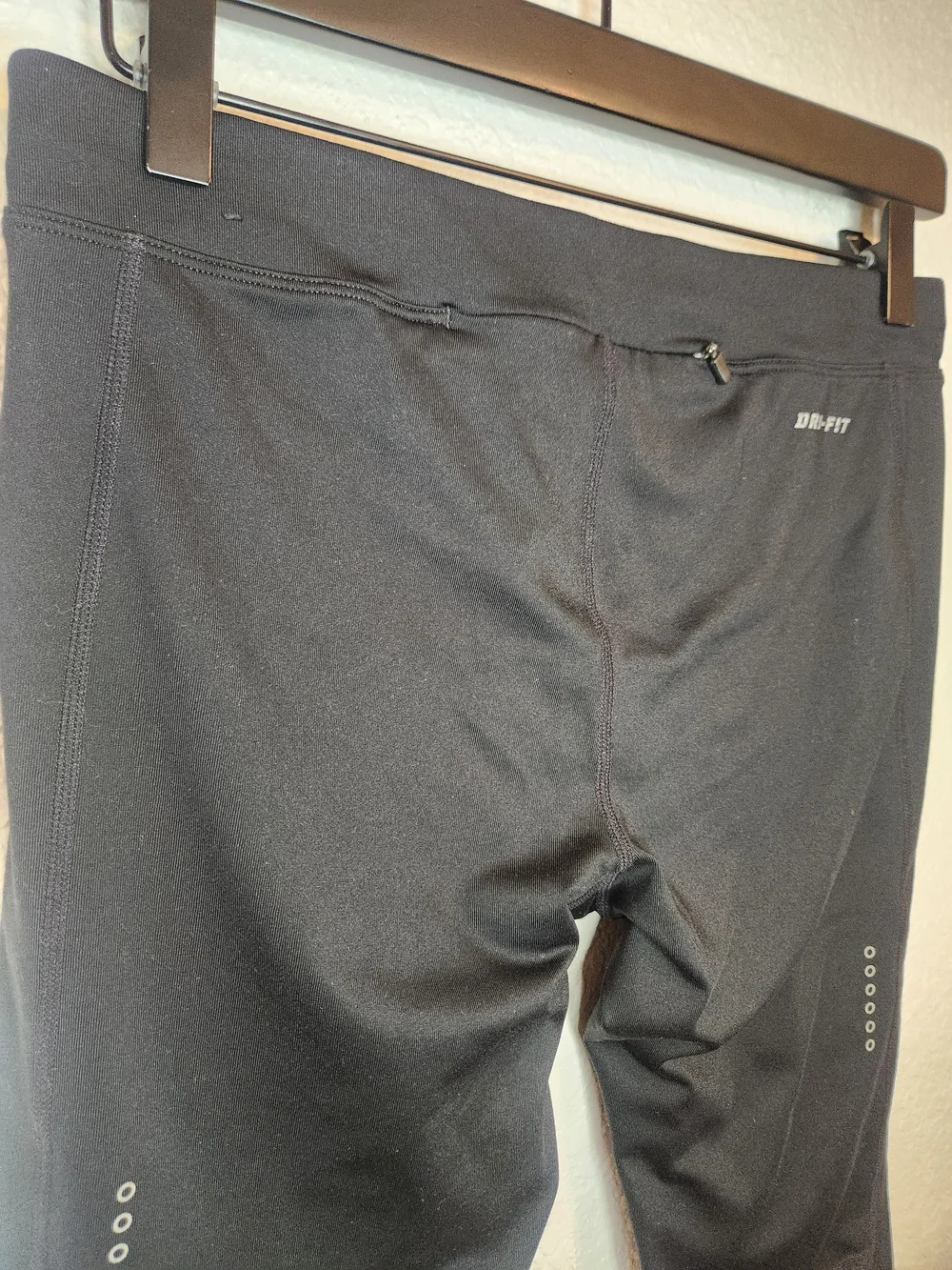 Nike Dri-FIT cropped running leggings running dri fit size M